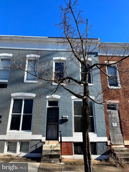 1725 Braddish Ave, Baltimore, MD 21216