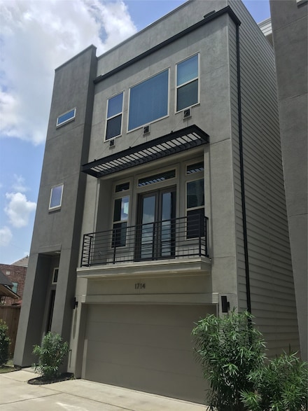 1714 Oakdale St, Houston, TX 77004