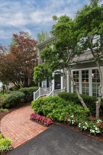 113 Rosewall Ln, Cary, NC 27511