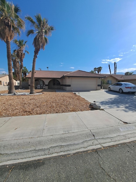 68605 Tortuga Rd, Cathedral City, CA 92234