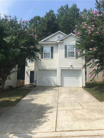 2923 Meadow Knoll Dr, Charlotte, NC 28269
