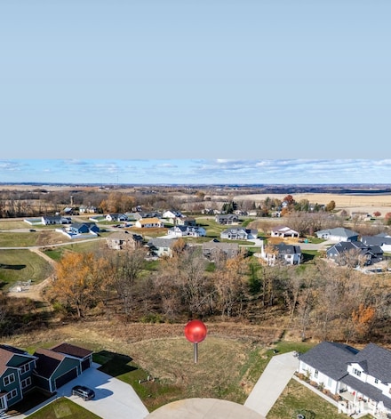 27010 182nd Avenue Ct, Long Grove, IA 52756