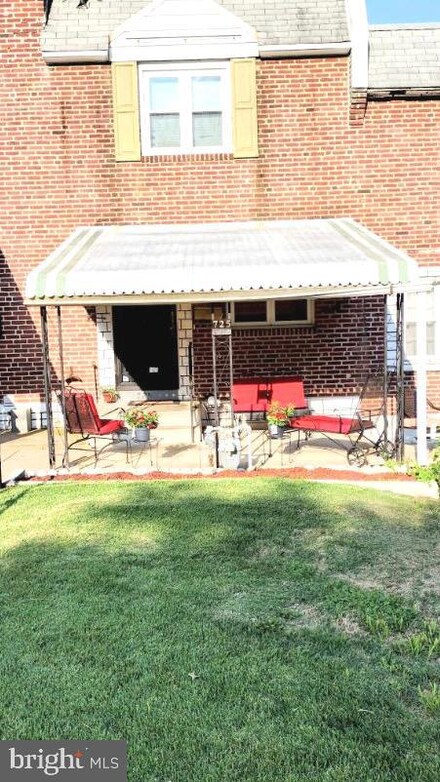 725 Bennington Rd, Folcroft, PA 19032