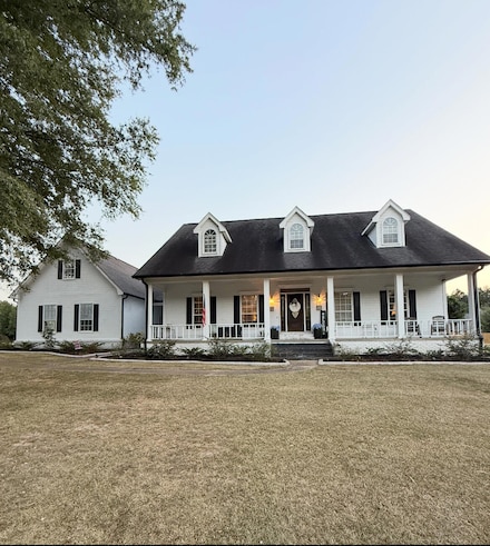 304 Timber Creek Dr, Columbus, MS 39702