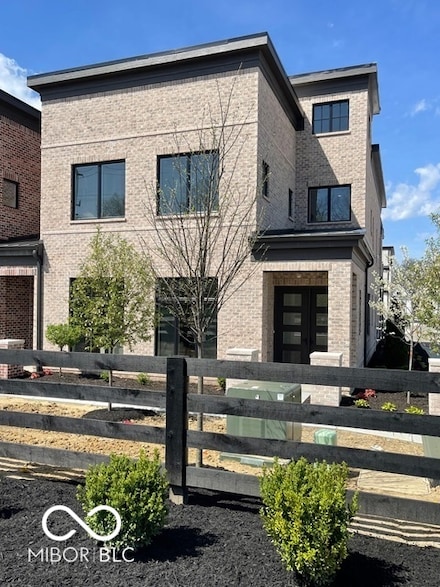 11904 Spring Mill Rd, Carmel, IN 46032
