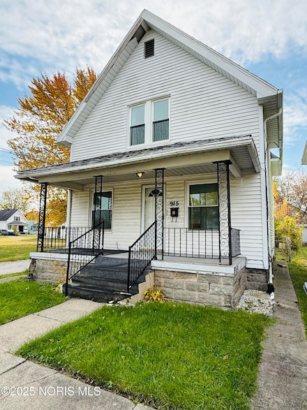 915 Nesslewood Ave, Toledo, OH 43610