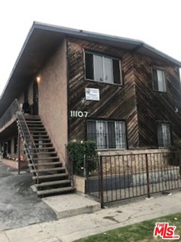 11107 S Avalon Blvd, Los Angeles, CA 90061