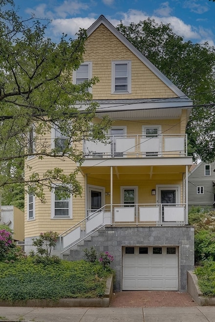 10 Packard Ave, Somerville, MA 02144