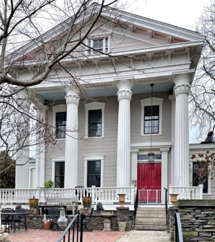 70 Pelham St Unit B, Newport, RI 02840