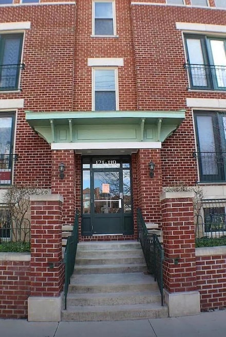121 E Noble St Unit 1, Columbus, OH 43215