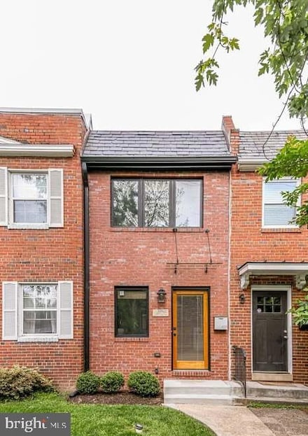 408 N Henry St, Alexandria, VA 22314