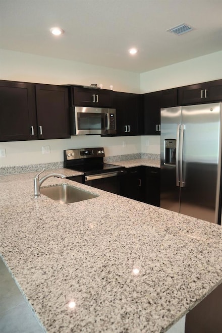 1040 NW 5th Terrace, Homestead, FL 33034