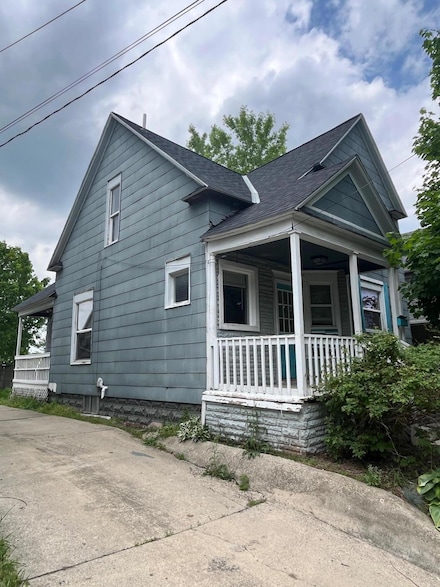 611 New Ave SW, Grand Rapids, MI 49503