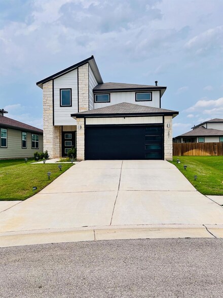281 Gemini Flora Bend, Leander, TX 78641
