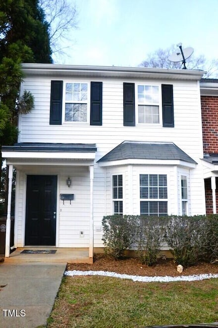 148 Callan Park Ln, Cary, NC 27511