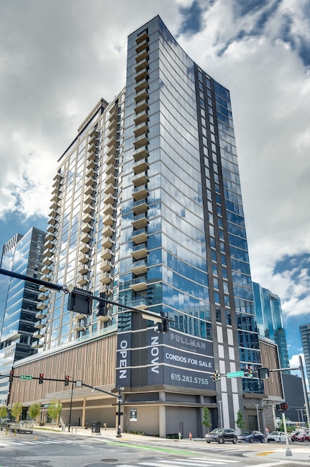 1212 Demonbreun St Unit 1012, Nashville, TN 37203