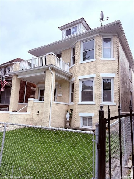7067 Lexington St, Detroit, MI 48209