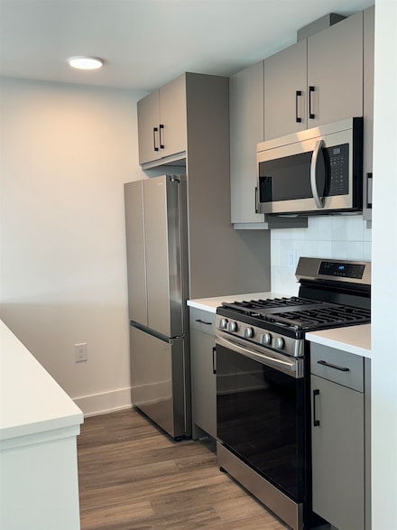 403 7th St, Jersey City, NJ 07302