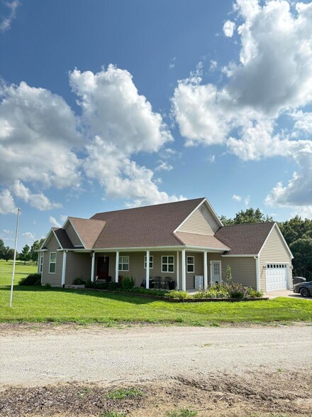 147 Marshall Ct, Fayette, MO 65248