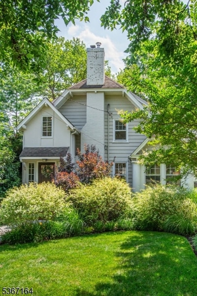 60 Southern Slope Dr, Millburn, NJ 07041