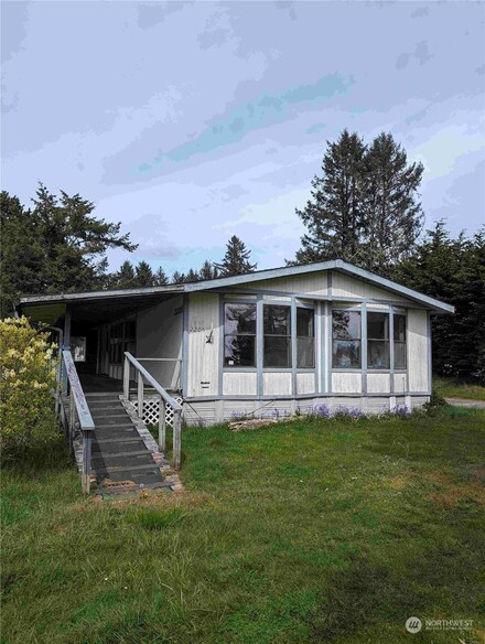 2205 231st Ln, Ocean Park, WA 98640