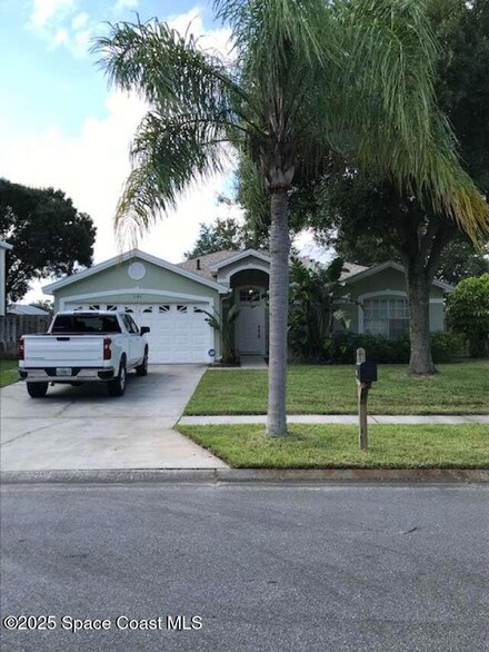 7187 Hammock Lakes Dr, Melbourne, FL 32940
