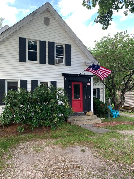 41 Hayden Rowe St Unit 2, Hopkinton, MA 01748