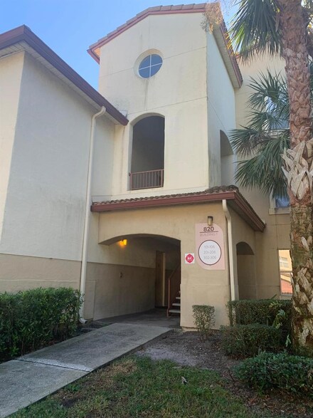 820 Camargo Way Unit 201, Altamonte Springs, FL 32714