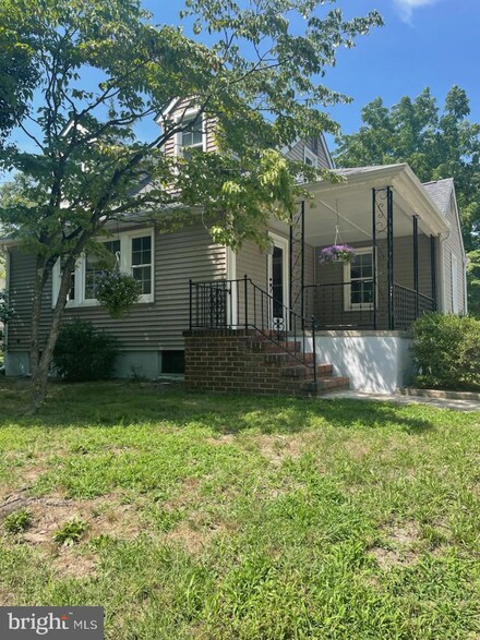 1112 W Main St, Millville, NJ 08332