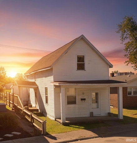 1112 W 2nd St, Mount Vernon, IN 47620