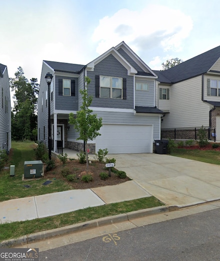 3956 Lake Manor Way, Atlanta, GA 30349