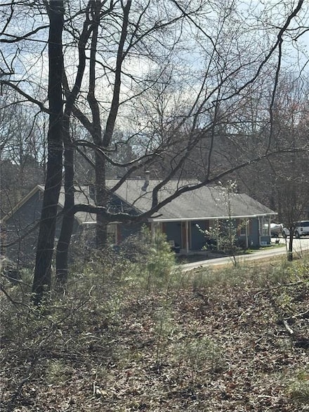 5565 Hog Mountain Rd, Flowery Branch, GA 30542
