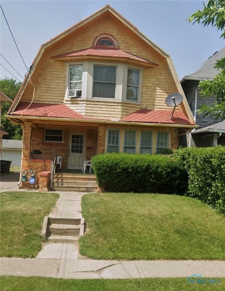 922 Islington St, Toledo, OH 43610