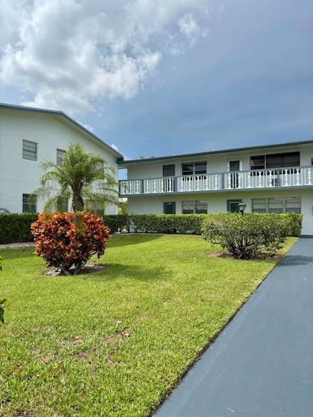 76 Cambridge I Unit D, West Palm Beach, FL 33417