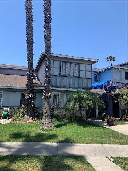 28 Paradise Valley N, Carson, CA 90745