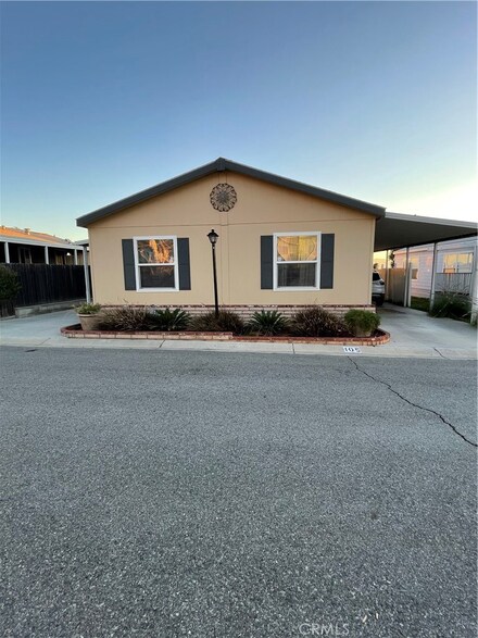 3700 Quartz Canyon Rd Unit 105, Riverside, CA 92509