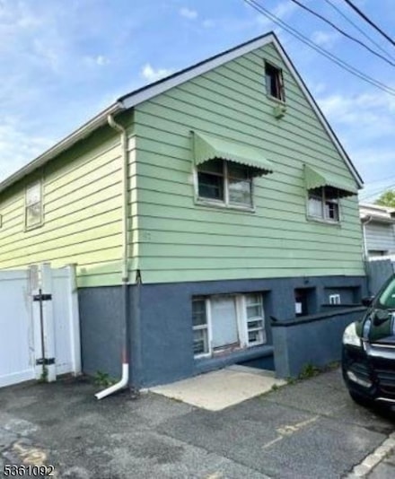 97 Watchung Ave, Belleville, NJ 07109