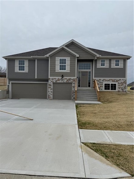 12414 Adam St, Prathersville, MO 64024