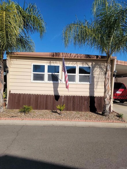 2300 E Valley Pkwy Unit 132, Escondido, CA 92027