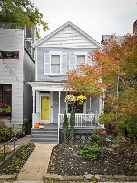 5745 Kentucky Ave, Pittsburgh, PA 15232