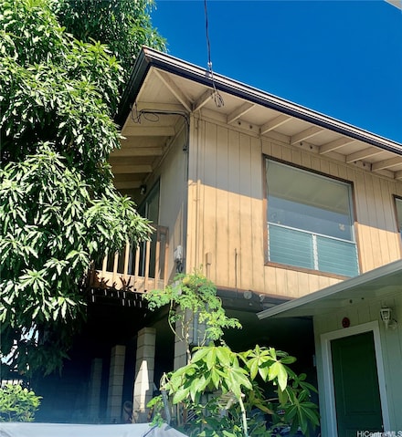 3510 Hinahina St, Honolulu, HI 96816