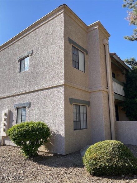5174 S Jones Blvd Unit 101, Las Vegas, NV 89118