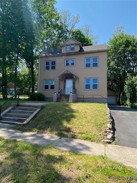 28 Prospect St, Utica, NY 13501