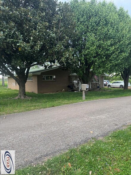 265 Tatertown Rd, Paris, TN 38242