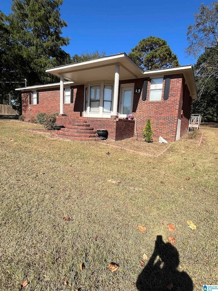 128 Shade Tree Dr, Clanton, AL 35045