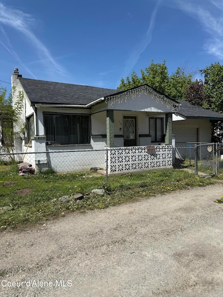 210 B St, Smelterville, ID 83868