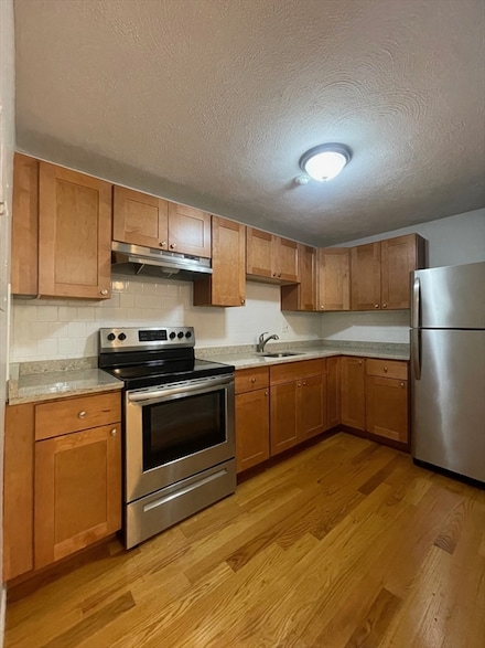 55 Elmwood Park Unit 27, Quincy, MA 02170