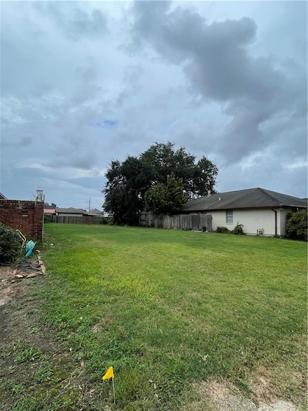 4717 Park Dr N, Metairie, LA 70001