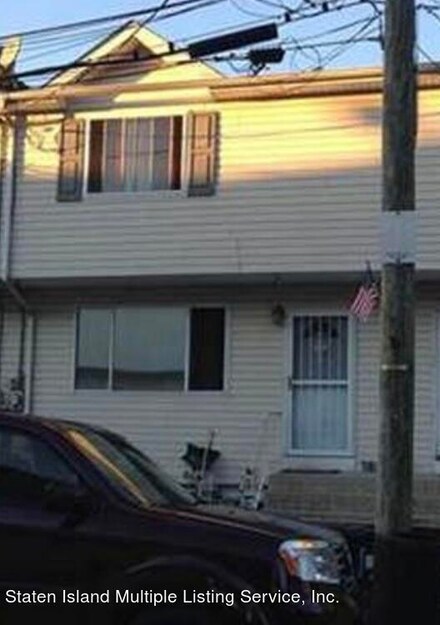 27 Cecil Ct, Staten Island, NY 10303