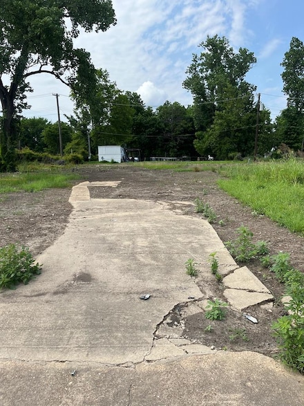 2804 E Tyler Ave, West Memphis, AR 72301